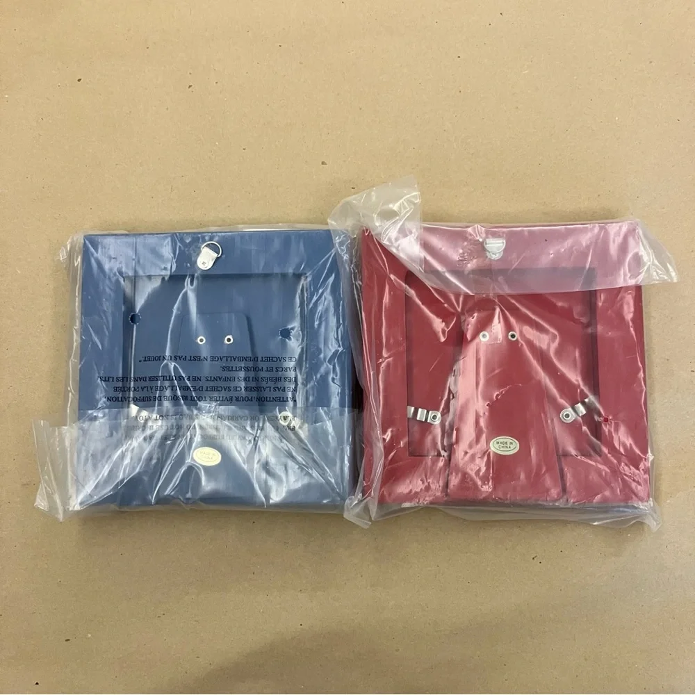 Pottery Barn Kids Painted Wooden Circle Picture Frames 6in Square Blue Red (2)